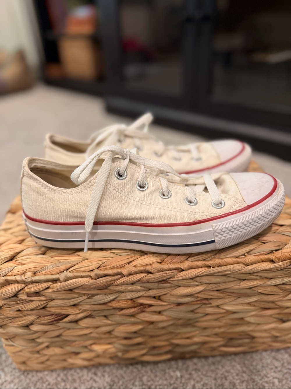 Converse Chuck Taylor All Star Low Top Optical White Sneakers Women’s 6 - Picture 5 of 9